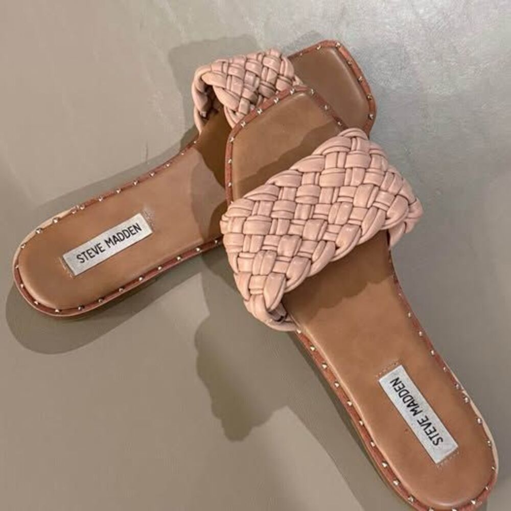 Steve Madden Women's Slide Sandals Blush Woven Strap Studded Flat 8 Open Toe